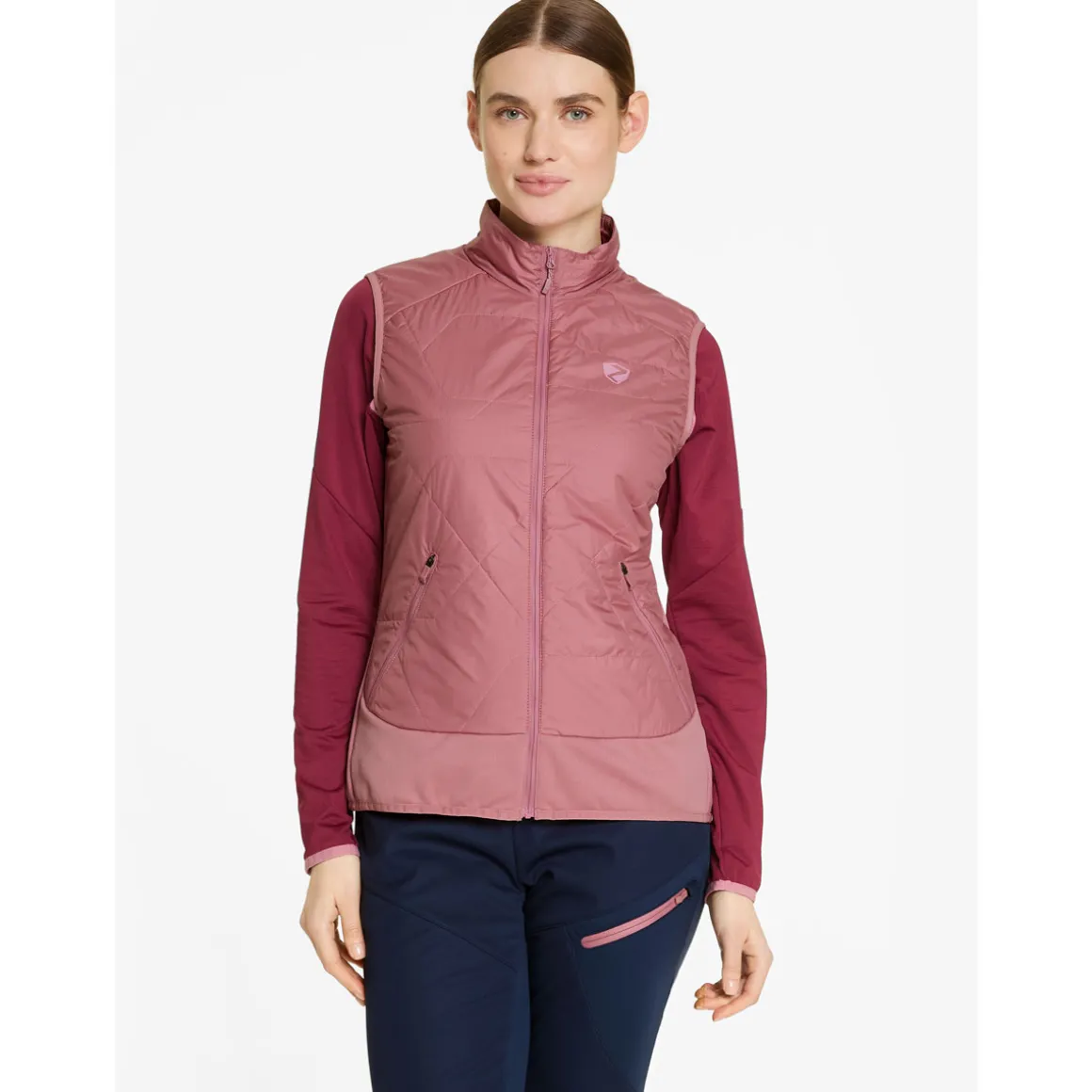 NARTA lady (vest active)